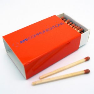 Cerillas caja mediana